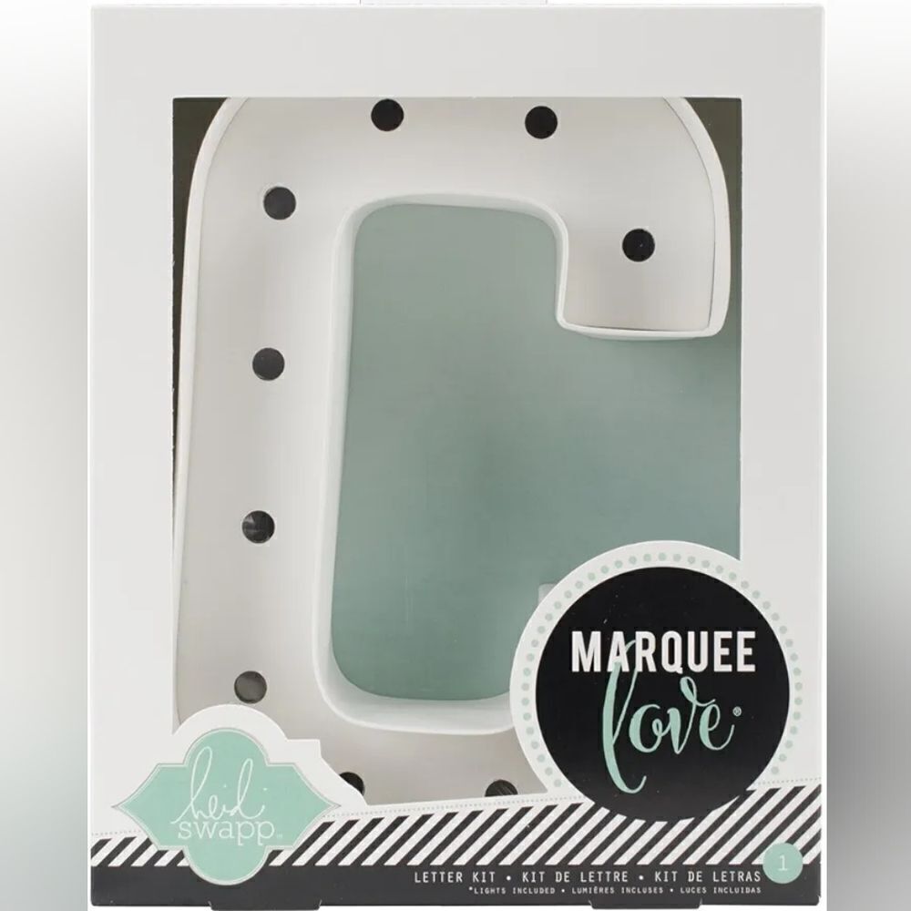 American Crafts Letter C Marquee Kit